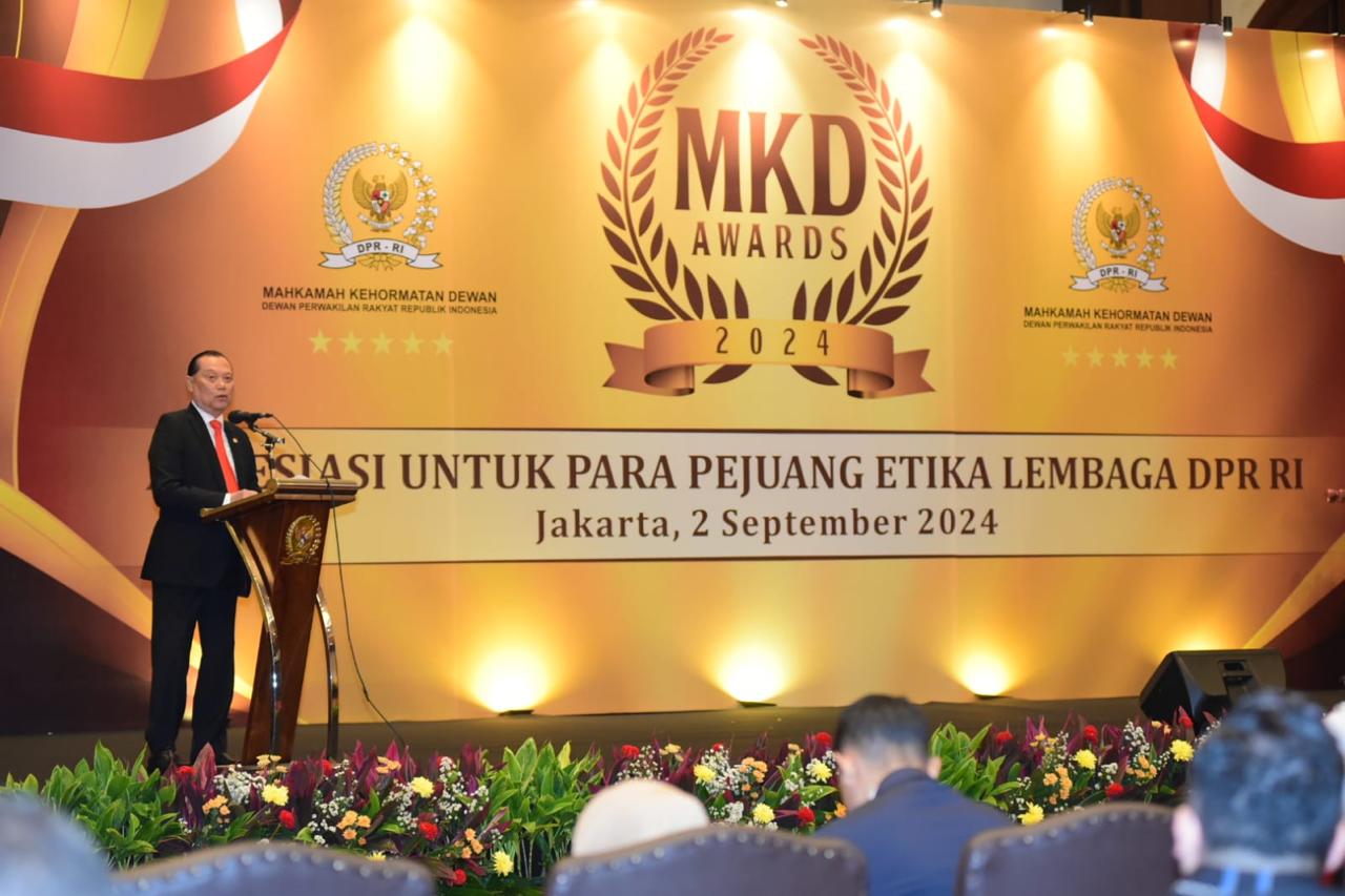 Penerima MKD Awards 2024, Adang Daradjatun : Etika Menjadi Penilaian Utama