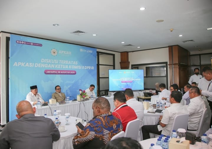 Diskusi dengan Apkasi, Ketua Komisi II DPR RI Dukung Penuh Kabupaten Merdeka Fiskal