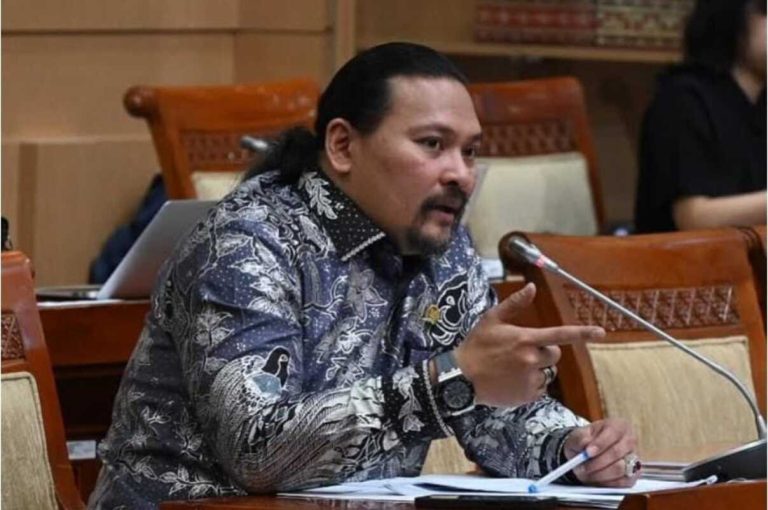 Komisi III DPR Tekankan Hak Beribadah Dijamin Negara dalam Audiensi Warga Perumahan Bekasi